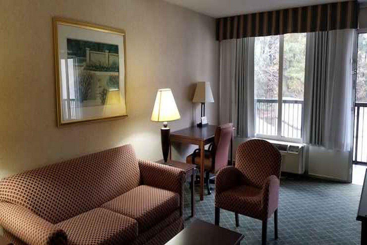 Clarion Inn & Suites Florence Extérieur photo