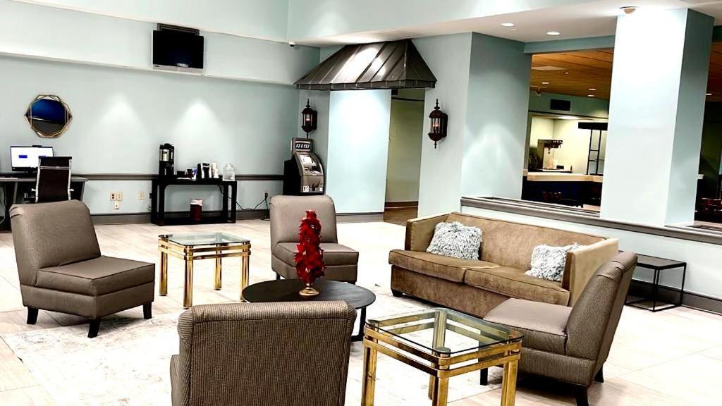 Clarion Inn & Suites Florence Extérieur photo