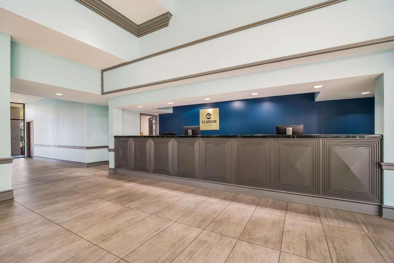 Clarion Inn & Suites Florence Extérieur photo