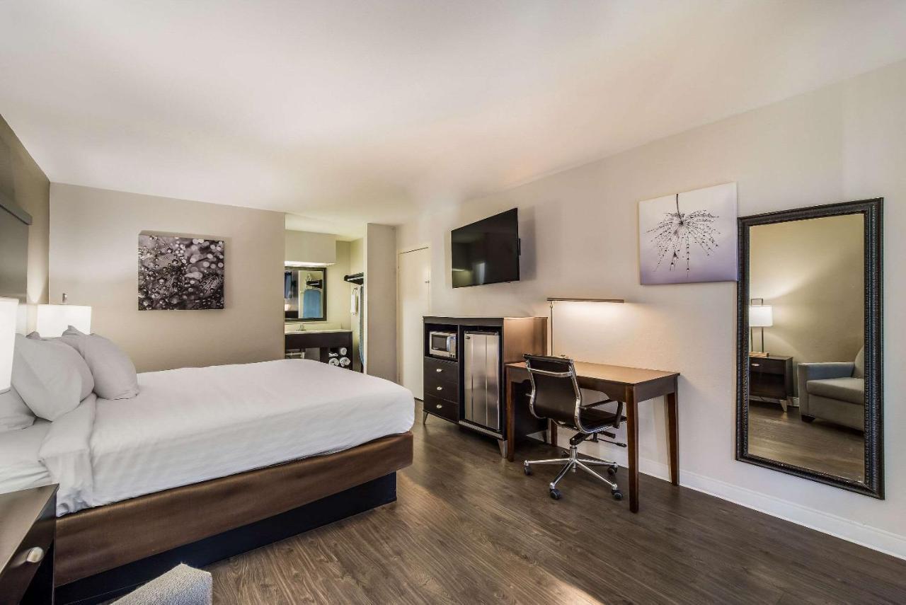 Clarion Inn & Suites Florence Extérieur photo